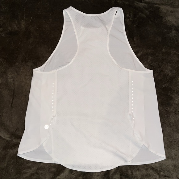 Lululemon racer back top for women, size 8.  White. - Picture 4 of 7